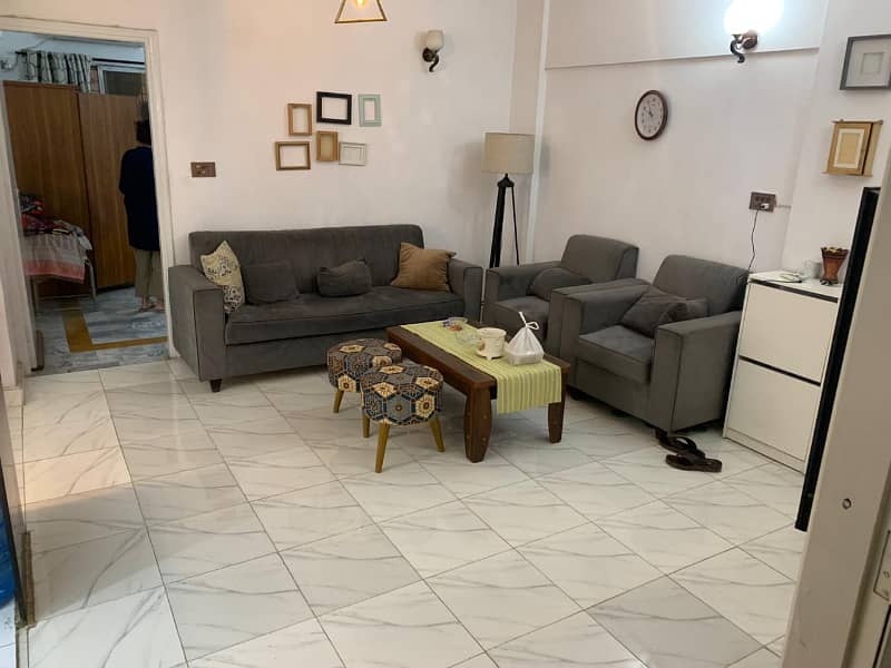 2 Bed DD flat For Sale Abdullah Apartment In Gulistan E Johar Blk16 4