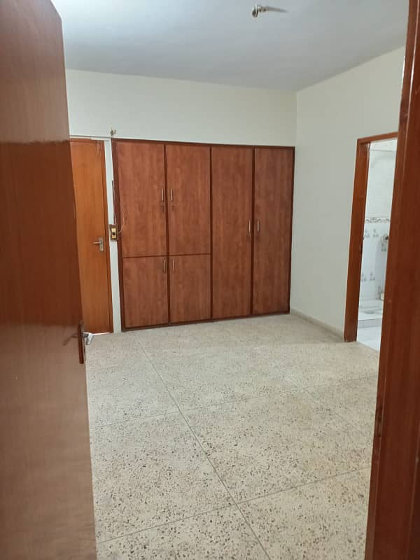 3 Bed DD Apartment For Sale Safari Heights Gulistan E Jauhar Block 15 2