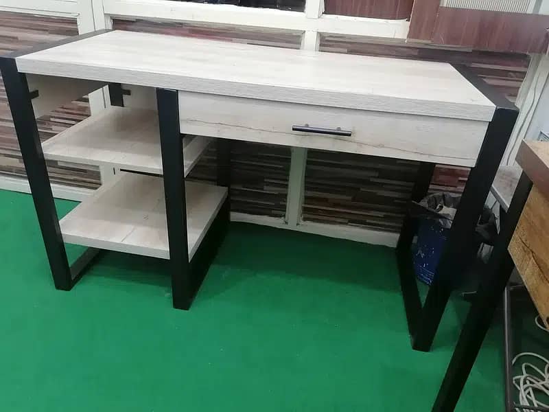 Computer Tables,Staff Tables,Study Tables,We have all type furniture 3
