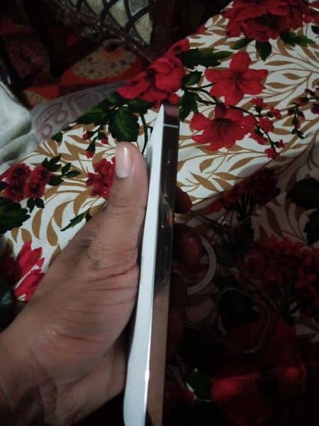 Iphone 13promax 128 gb non pta sim time remining 1 months 5