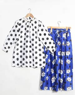 2 pcs Woman stitched Grip Printed Shirt and Skirt