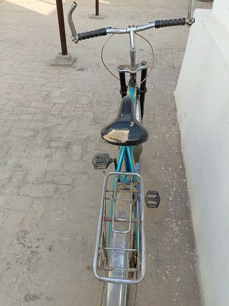 Bicycle for sale in good condition 2