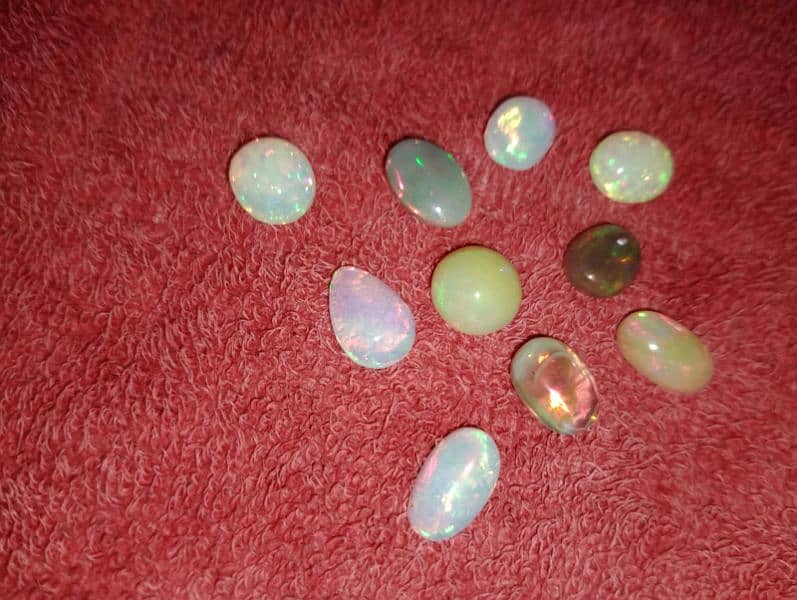 Ethiopian opal gems 2