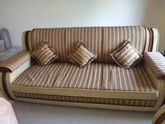 5 seater sofa set in Good condition