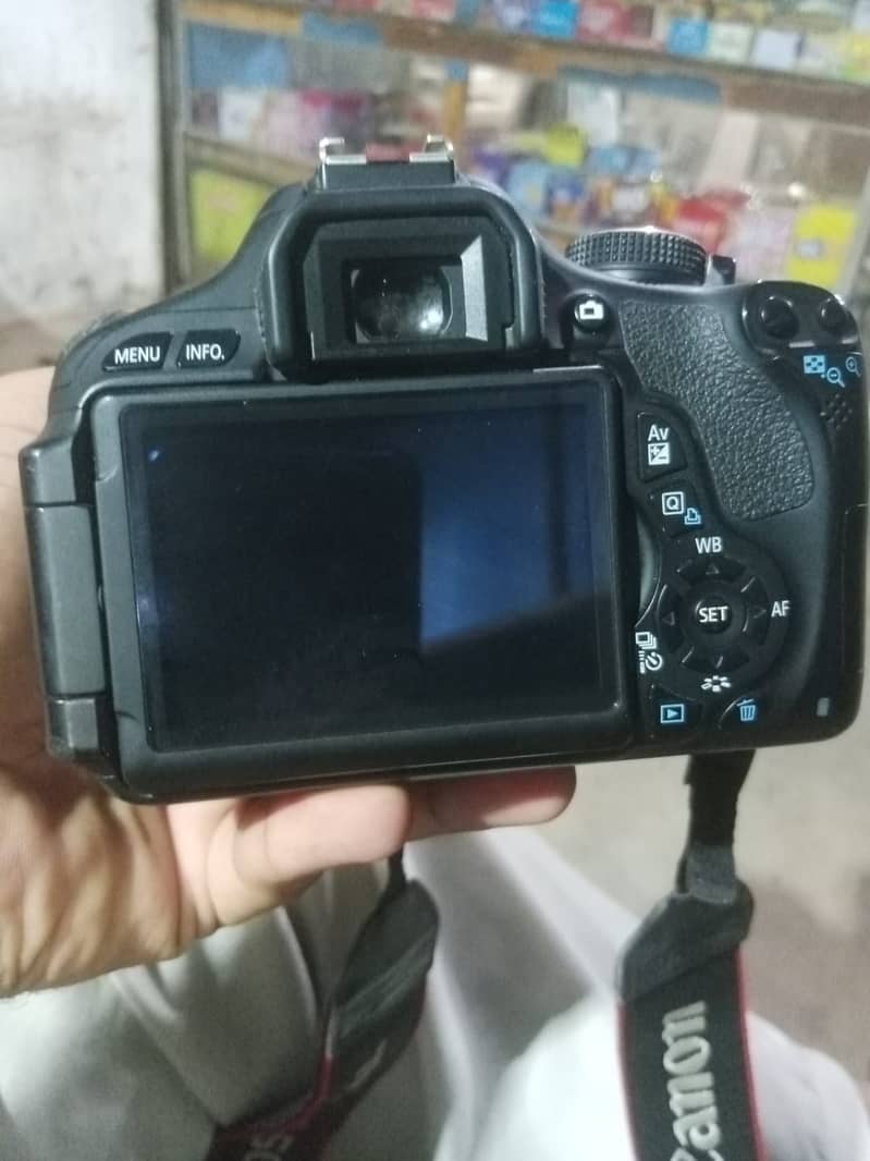 Cannon 600d DSLR Camera For Sell 1