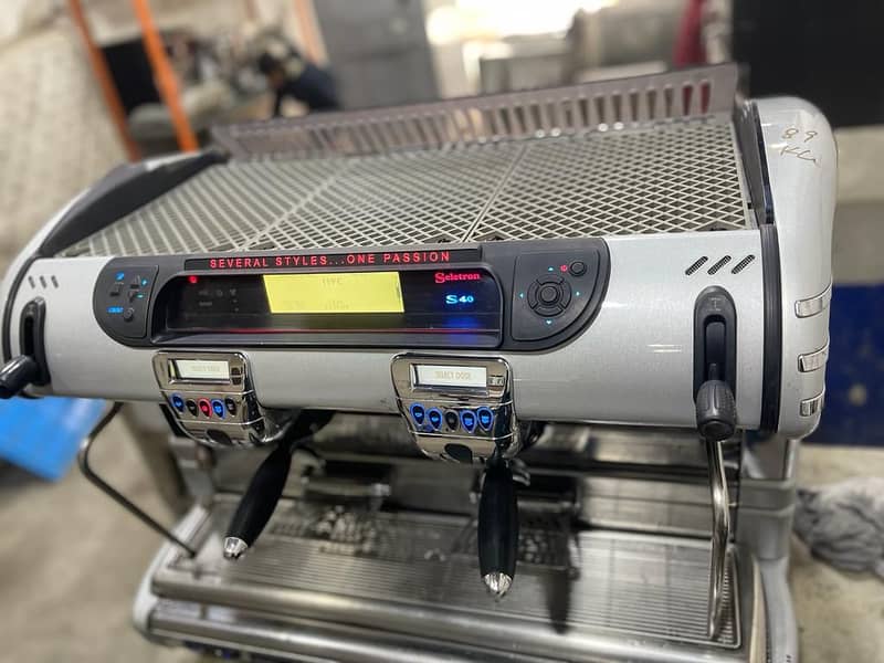 coffee machine/Laspazial Coffee machine / Brand new condition 11