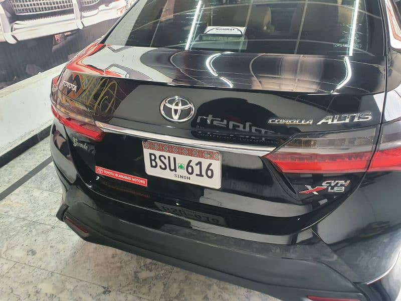 Toyota Corolla Altis Grande 2021 4