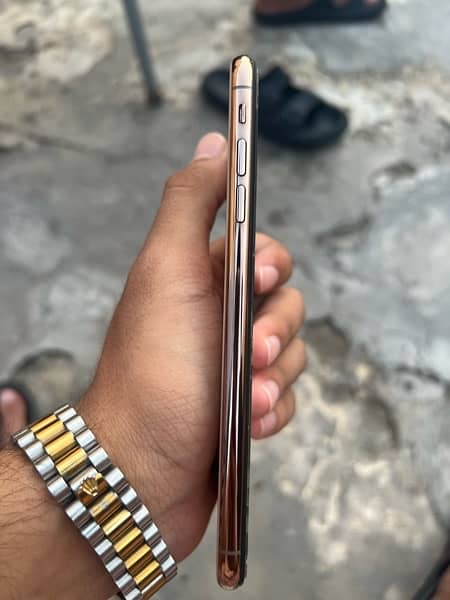 iphone xs max 2