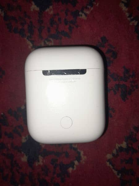 Apple orignal second generation earpods charger imported from UK. 2