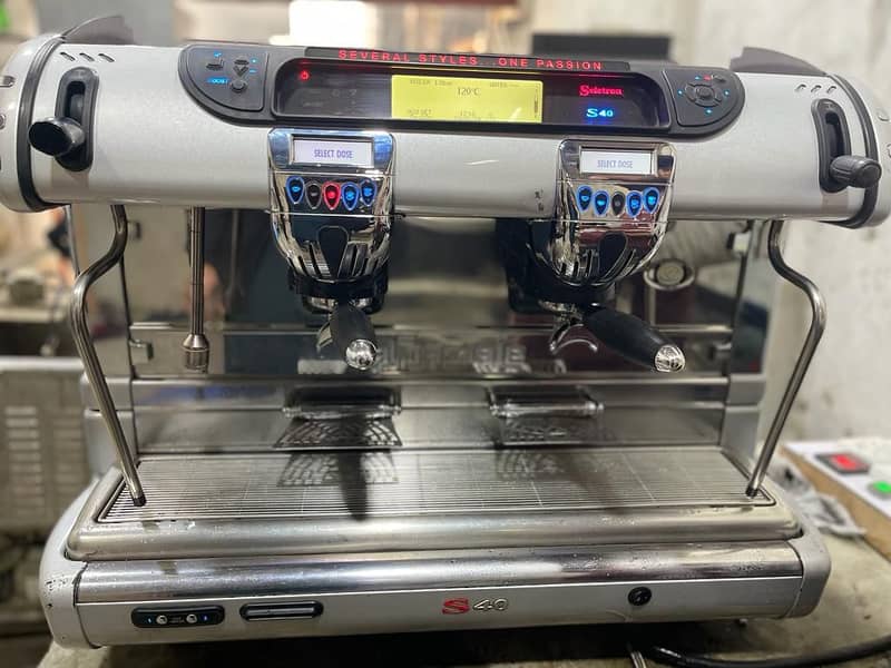 coffee machine/Laspazial Coffee machine / Brand new condition 2