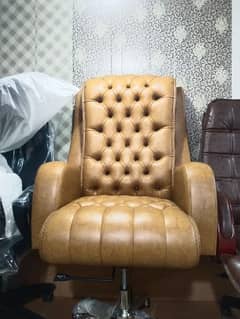 High Class Jumbo Chair for Office