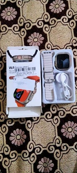 Watch 10 Ultra Smart watch (white straps) 0