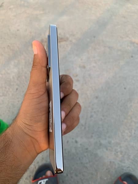 Infinix note 40 ( Raceing Edition) 7