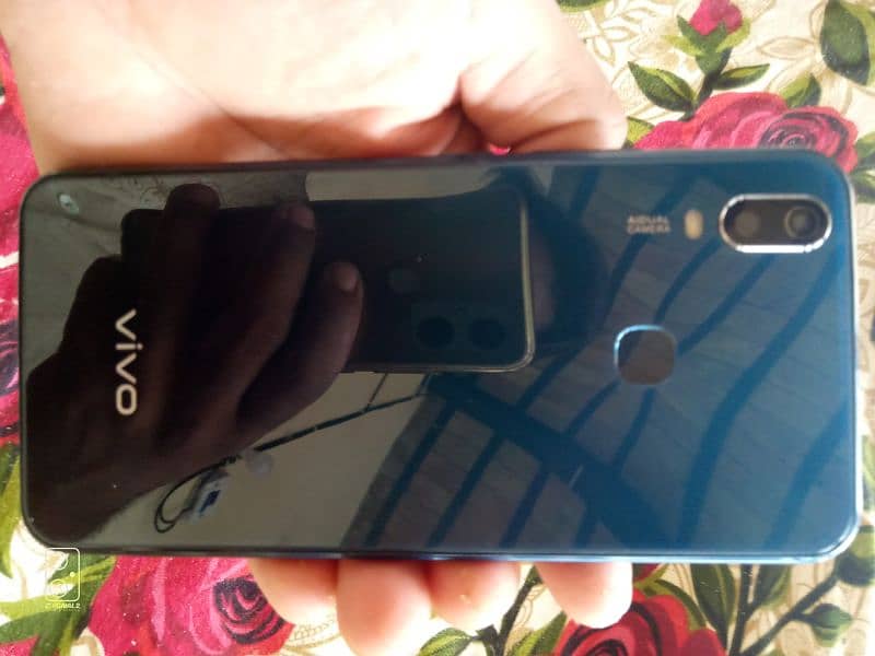 vivo y1s 0