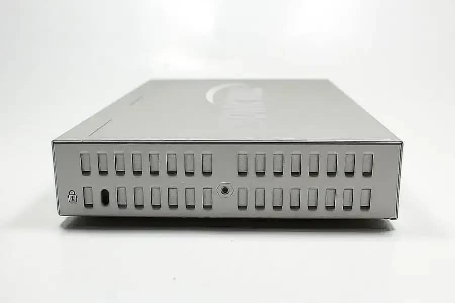 Sonicwall/NSA/220/Network Security Appliance + Load Balancer (Used) 2