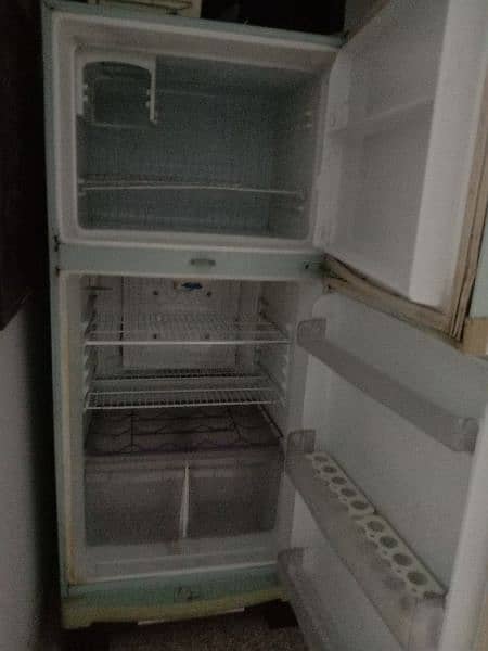 excellent condition refrigerator 1