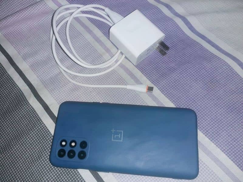 OnePlus 8T 12 256 With 65 Watt Charger 5