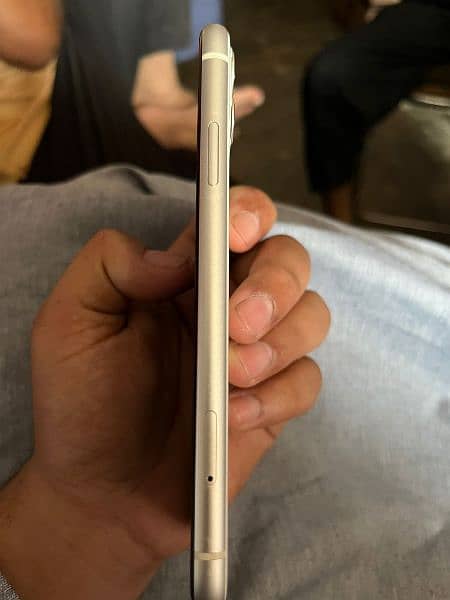 Iphone 11 Dual PTA Approved for sale 4