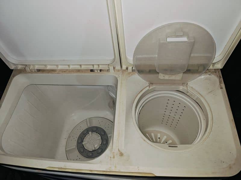 Kenwood washing machine with spinner 2