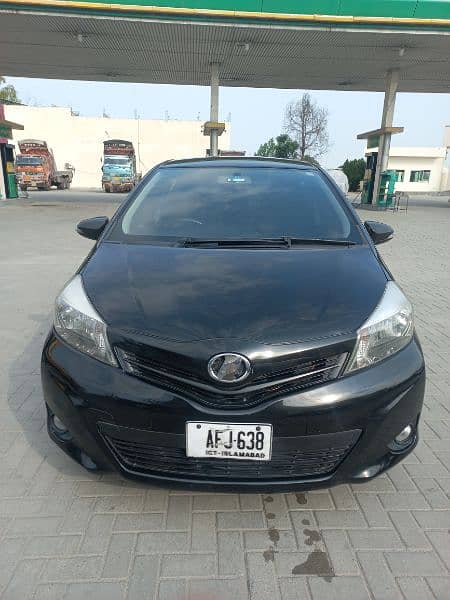 Toyota Vitz 2013 1