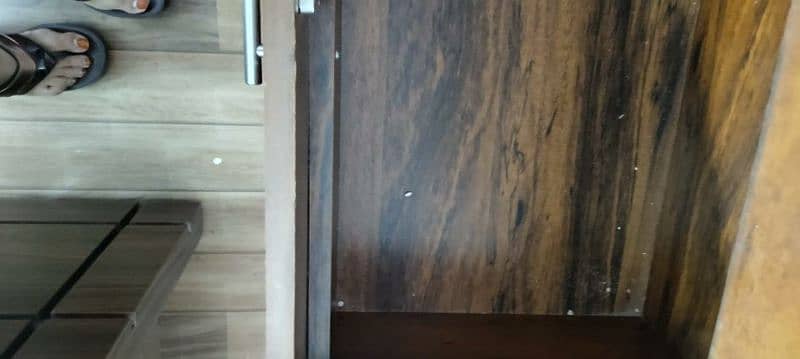 drawers in good condition 7