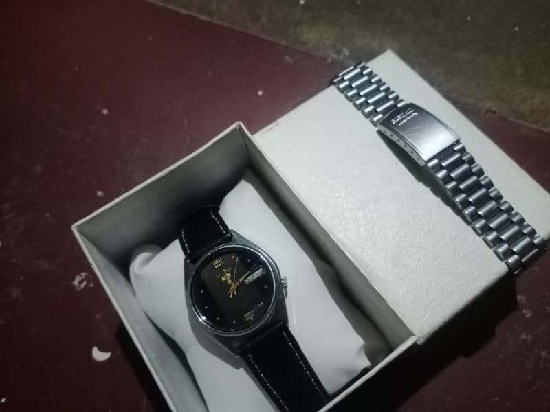 seiko 5 aromatic watch 17 Jewelles with box 1