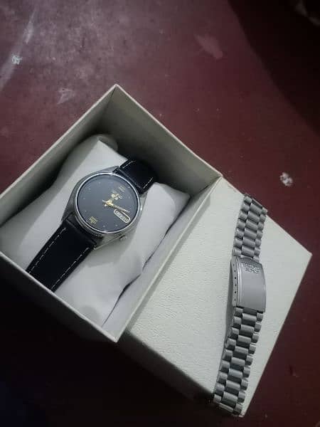 seiko 5 aromatic watch 17 Jewelles with box 2