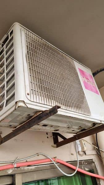 Haier 1 ton Ac (child cooling) On condition 1