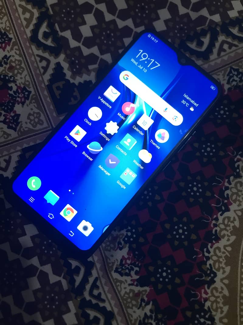 Urgent sale vivo y11 4