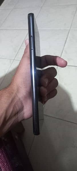 Motorola phone 4/128GB 6