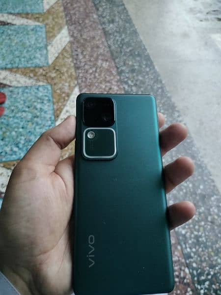 vivo v30 3