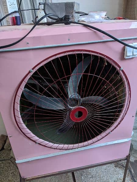 12 volt air cooler condition 9/10 3