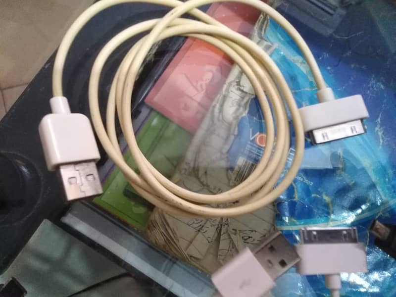 iphone and android cables 9