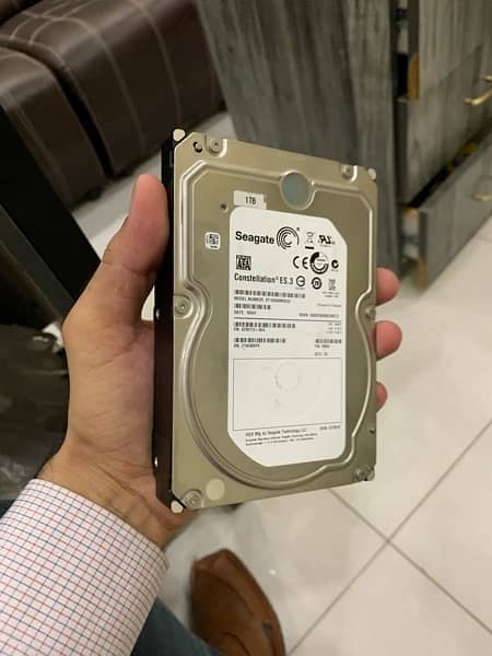 seagate 1TB Hard Disk Drive good conditon 2