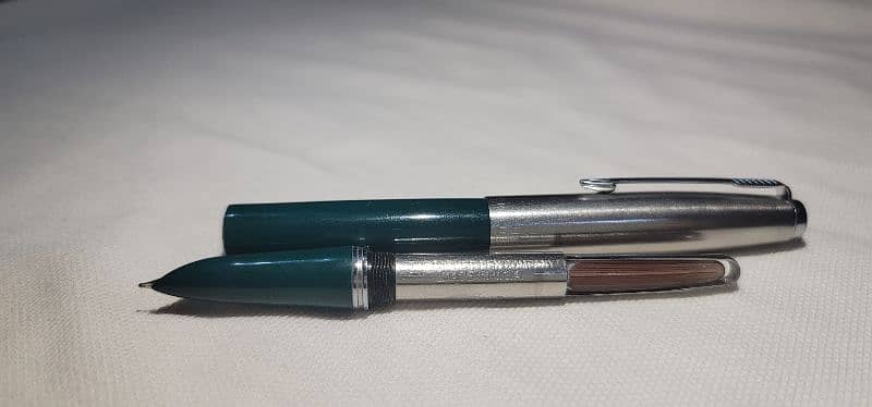 Parker 21 Fountain pen 1