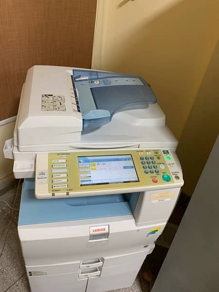 RICOH MPC2051 Multifunction color photocopying machine 2