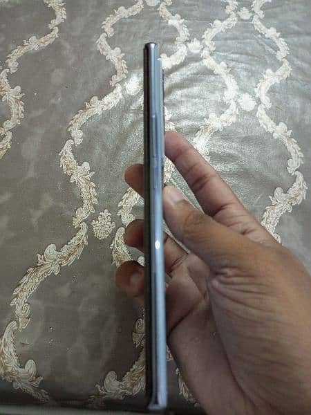 Vivo V29 for sale brand new condition. 5