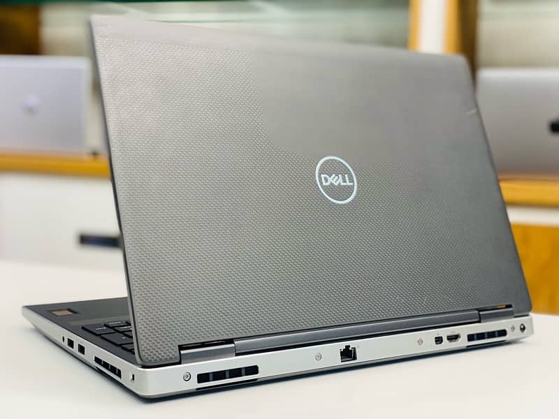 DELL PRECISION 7540 CORE I7 9th GEN 32GB RAM 1 TB SSD 4GB CARD 0