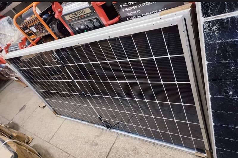 Solar Panels | Canadian | Longi | Jinko 585watt Solar Panel 6