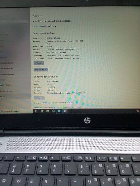 laptop hp corei5 4th generation 8GB ram 128GB memory 4