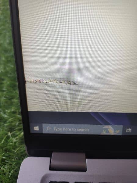 Dell Latitude 5310 core I5 10th gen ( stuck pixels in screen) 5