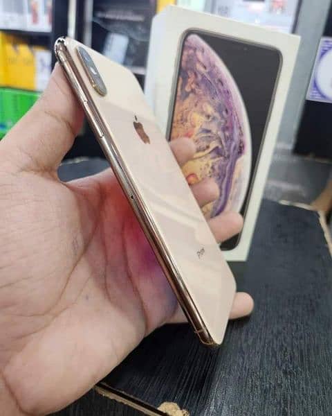 iphone xs max 256 GB PTA approved My WhatsApp number 03001868066 1