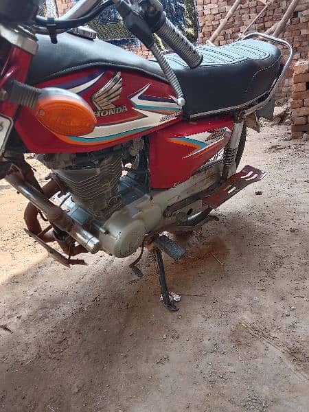 Honda 125CG 3