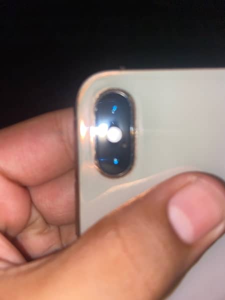 iphone xs panel damage 3