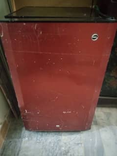 Room Fridge for sale (PEL)