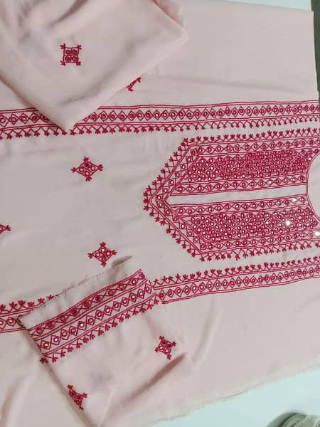 stuff chiffon 2pcs suit blochi style embroided wrok 16