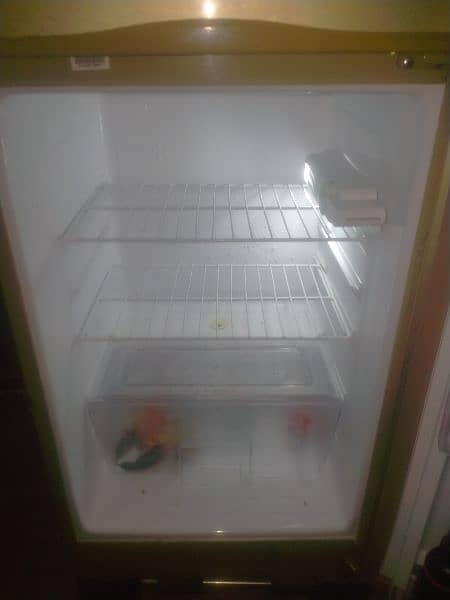 Refrigrator freezer for sale 2
