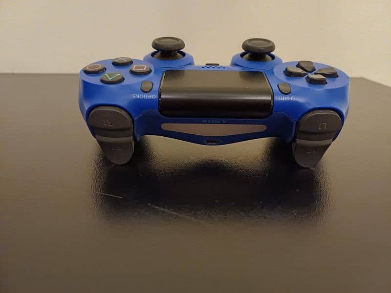 Original PS4 controller 2