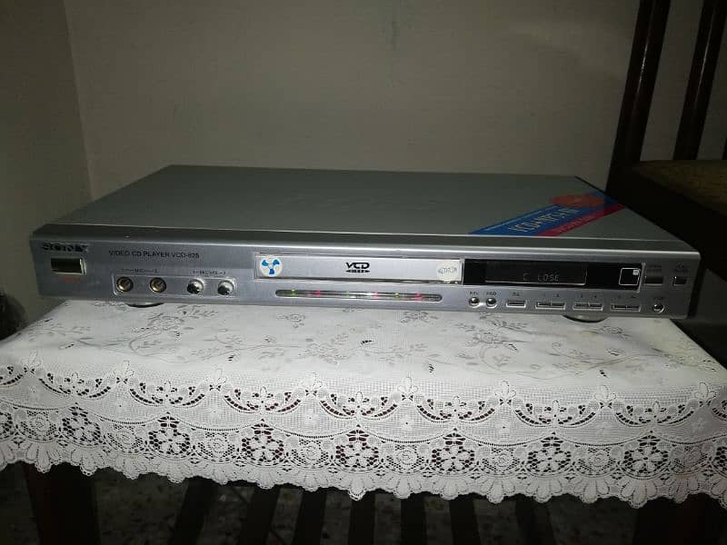 Sony VCD-828 VIDEO PLAYER 14