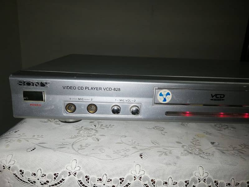 Sony VCD-828 VIDEO PLAYER 15